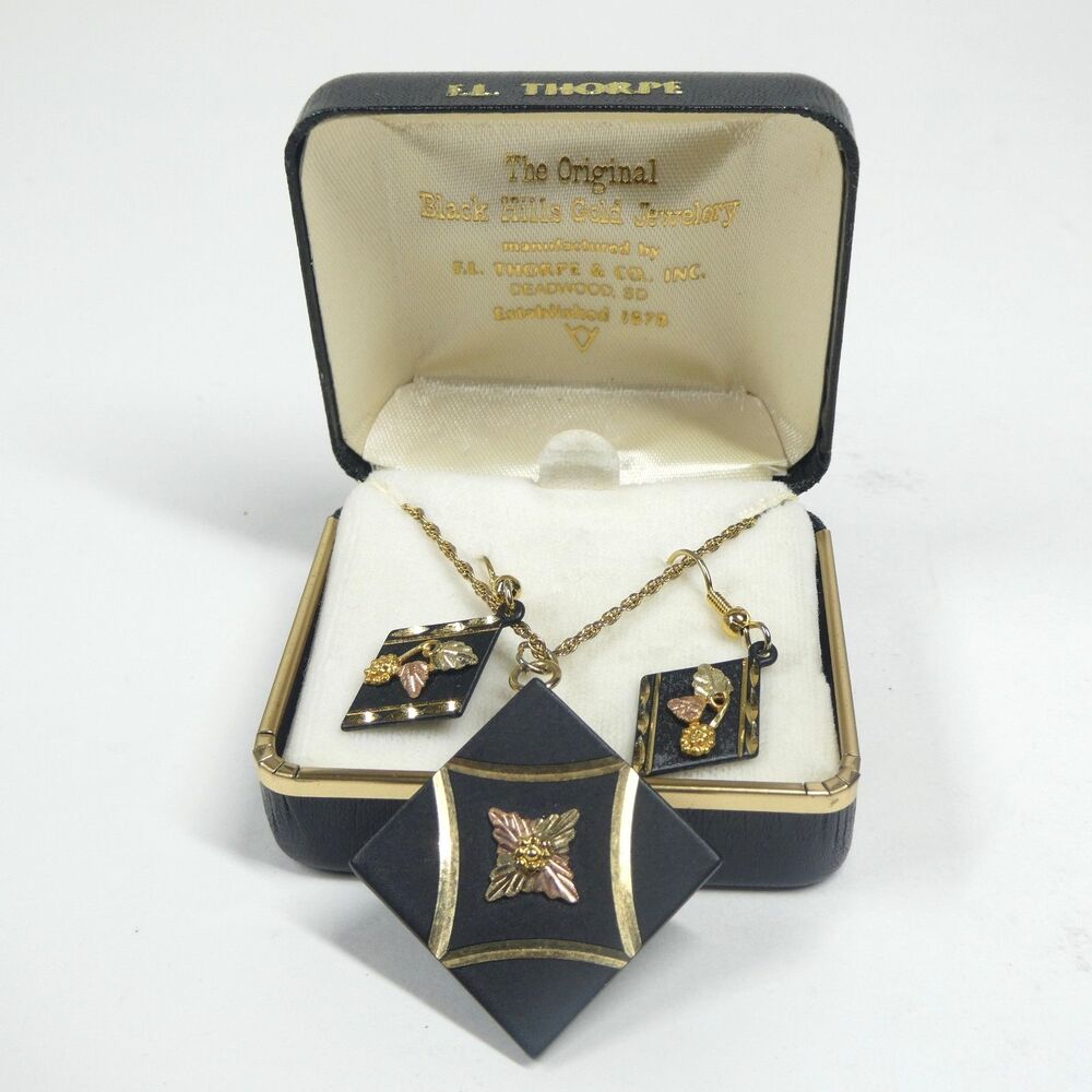 F.L. Thorpe Black Hills Gold Jewelry Set Earrings Pendant Necklace